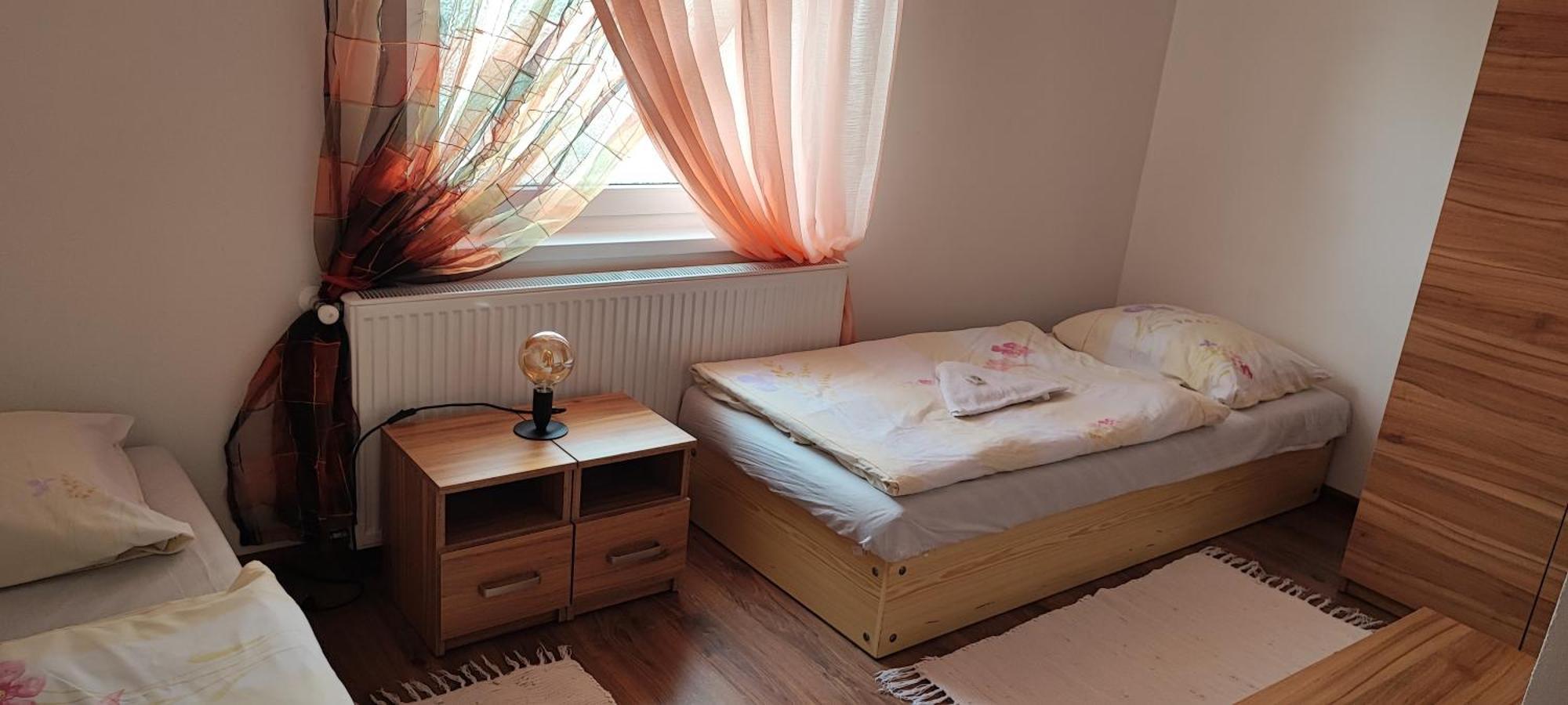 Hotel Merkur Kaluza Luaran gambar